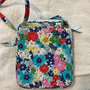 Vera Bradley hipster. Carried very little. Smoke free home. Excellent condition
